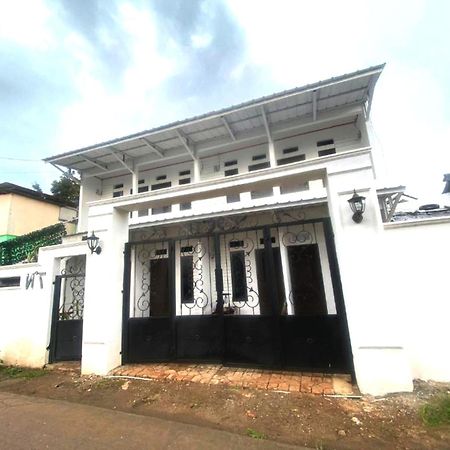 Express O 92147 Nia Residence 德波 外观 照片